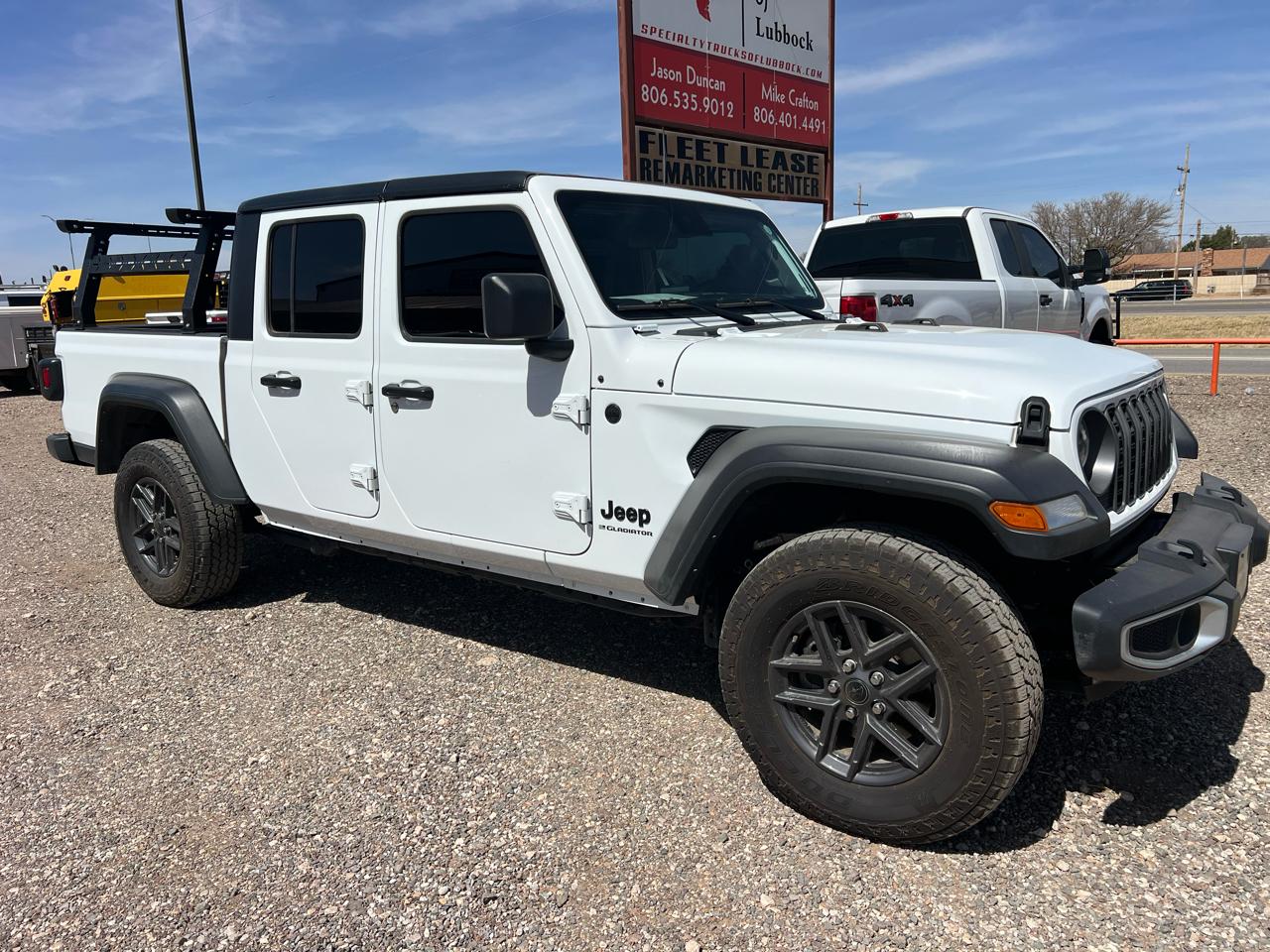 2025 Jeep Gladiator Sport