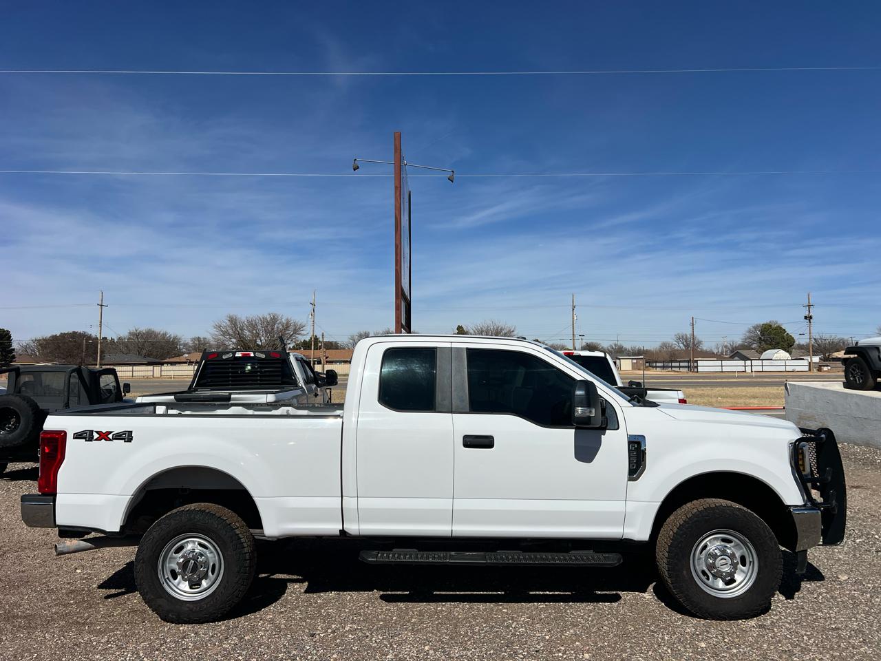 Ford F-250 SD XL SuperCab 4WD 2018