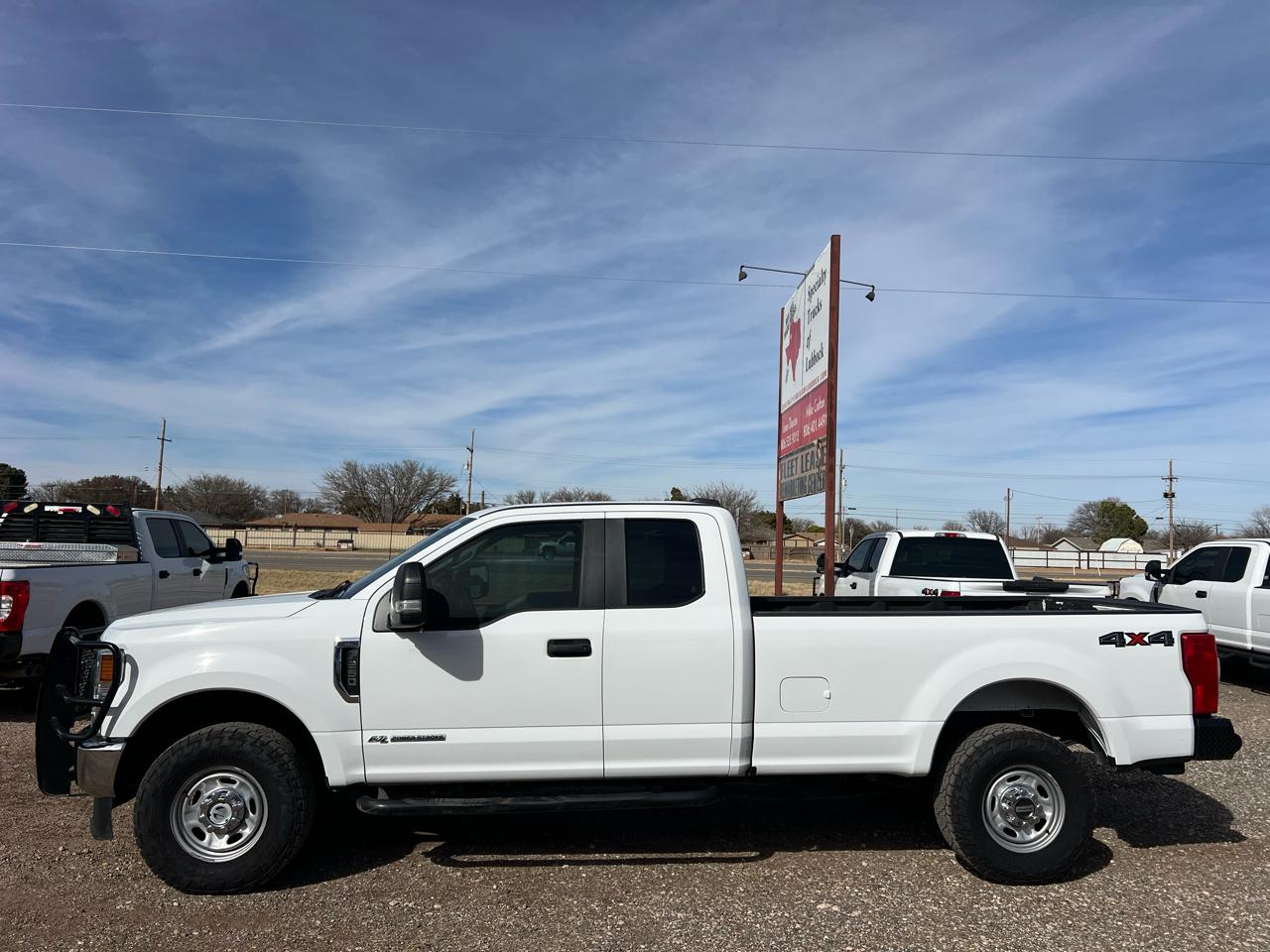Ford F-250 SD XL SuperCab Long Bed 4WD 2022