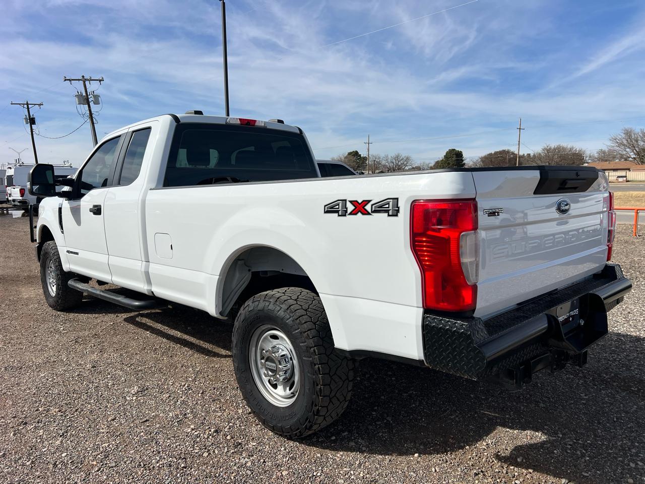Ford F-250 SD XL SuperCab Long Bed 4WD 2022
