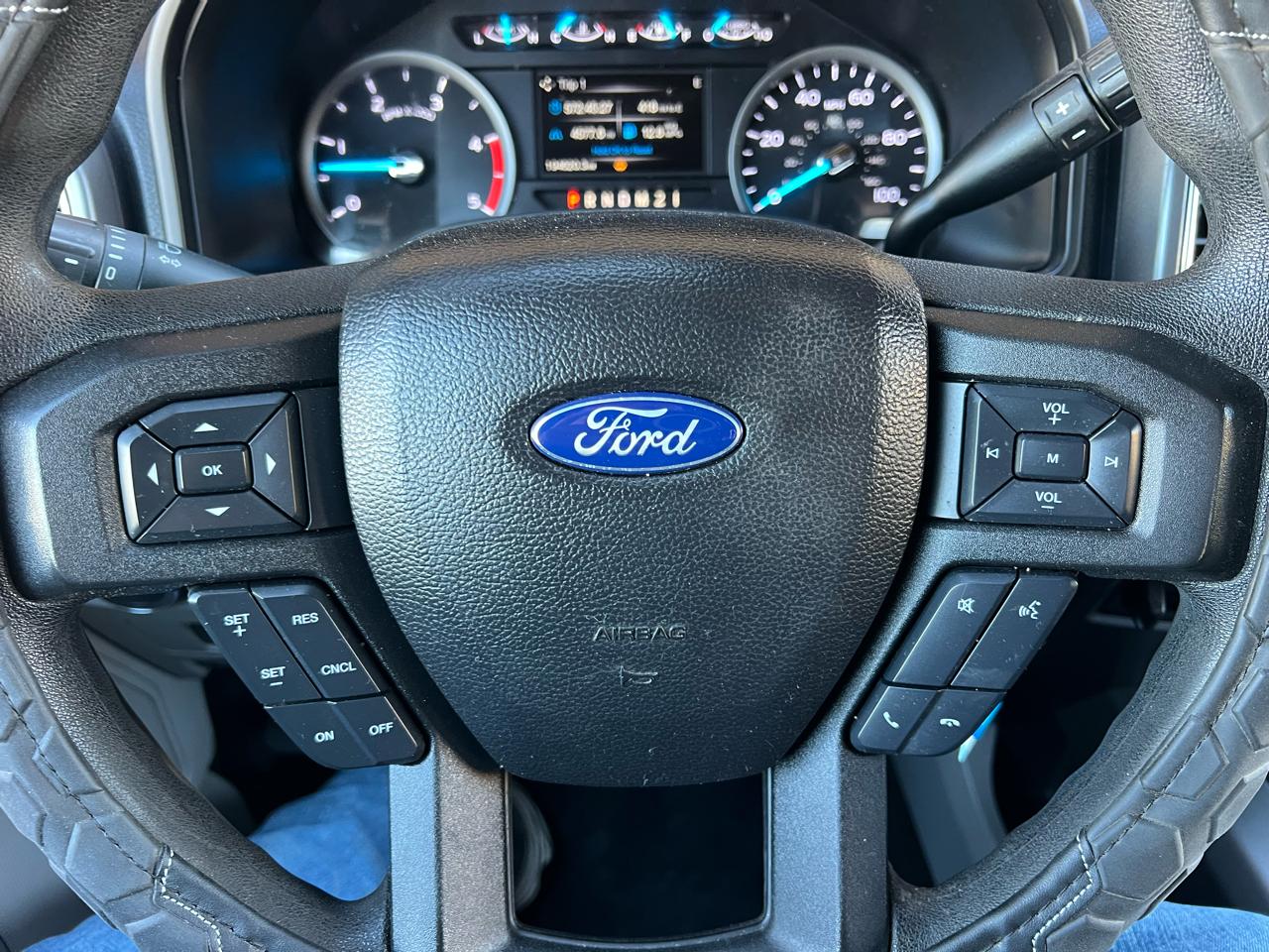 Ford F-250 SD XLT Crew Cab 2WD 2017