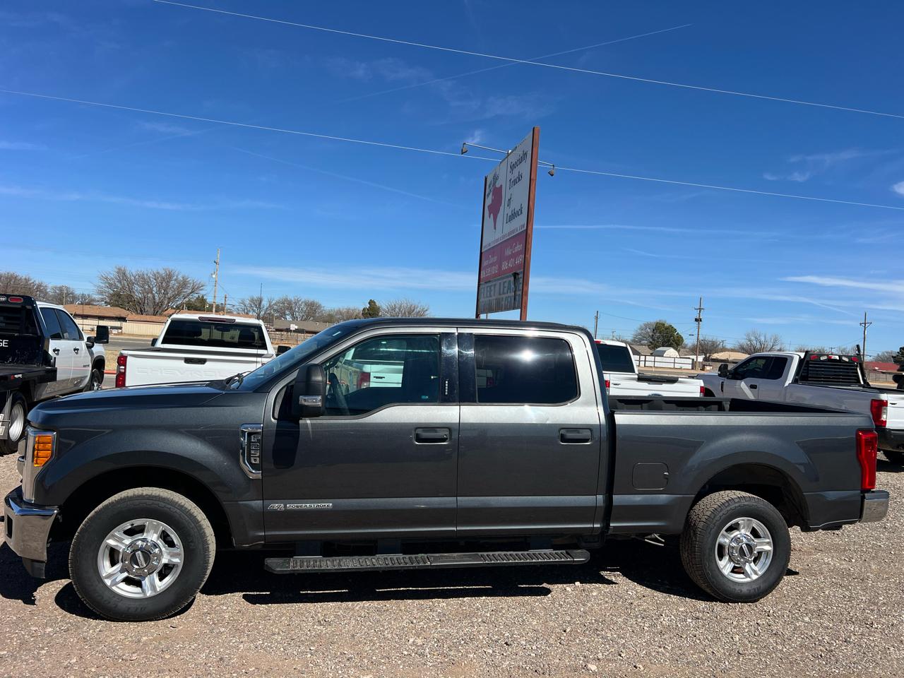 Ford F-250 SD XLT Crew Cab 2WD 2017