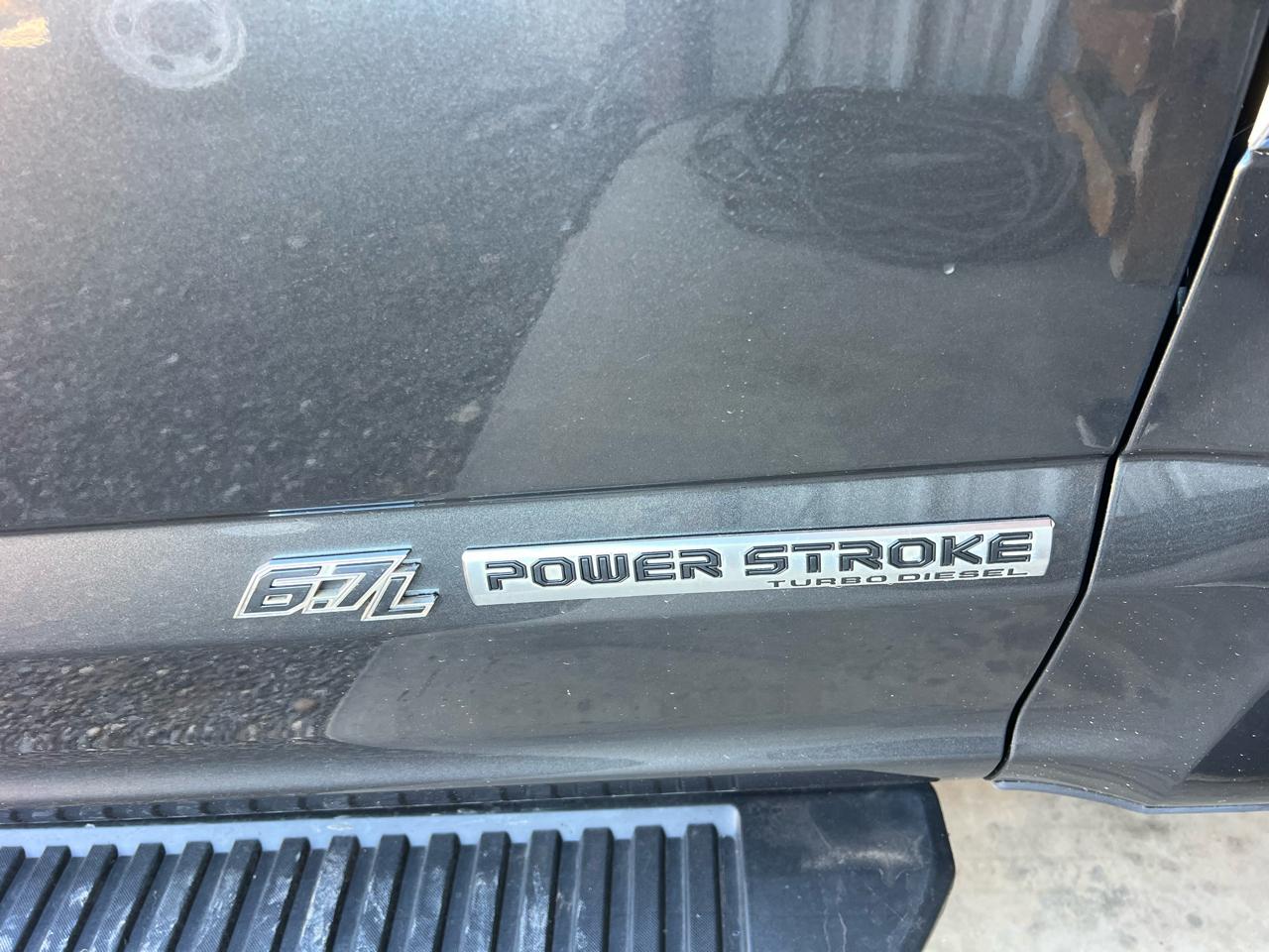 Ford F-250 SD XLT Crew Cab 2WD 2017