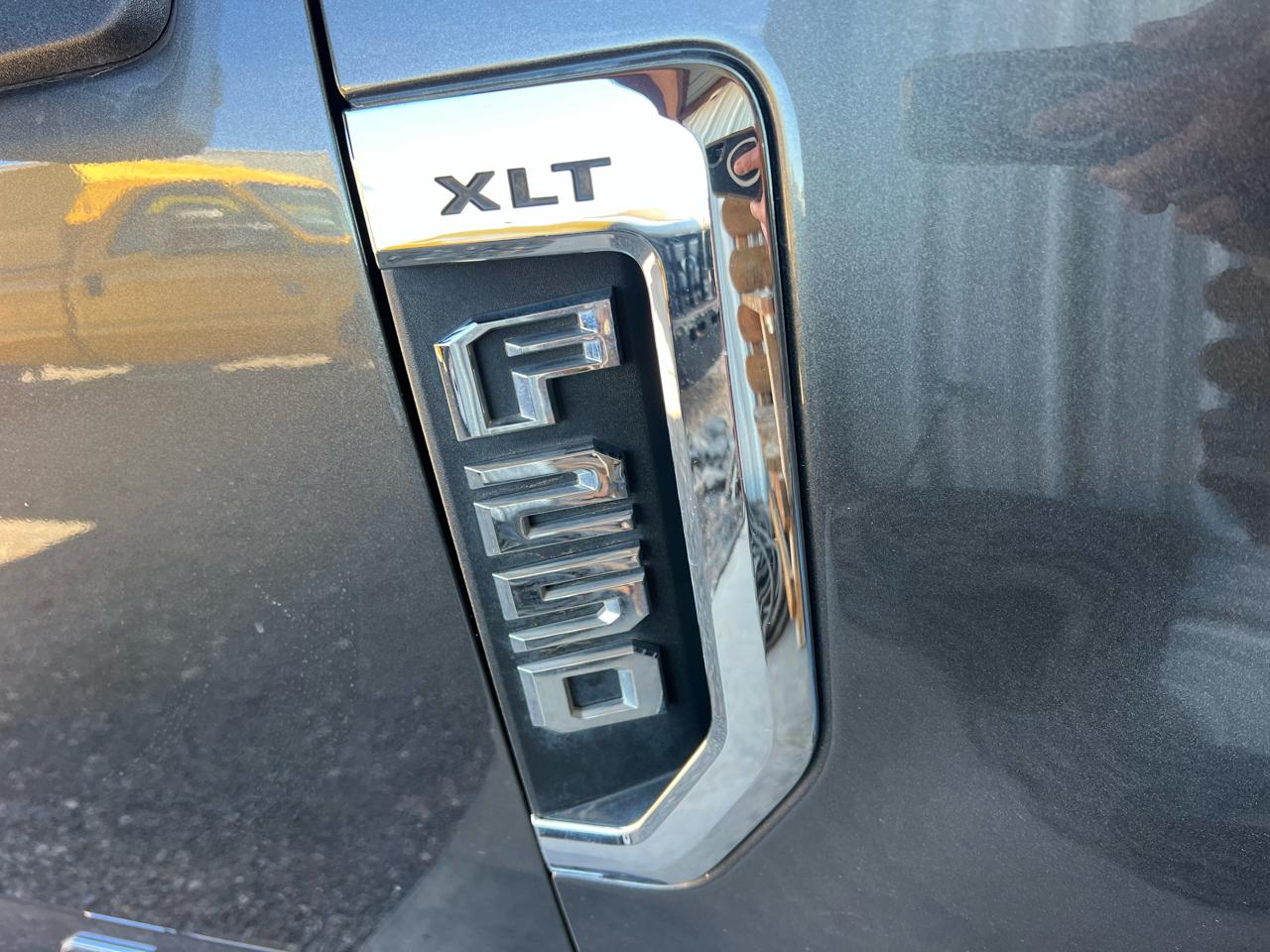 Ford F-250 SD XLT Crew Cab 2WD 2017