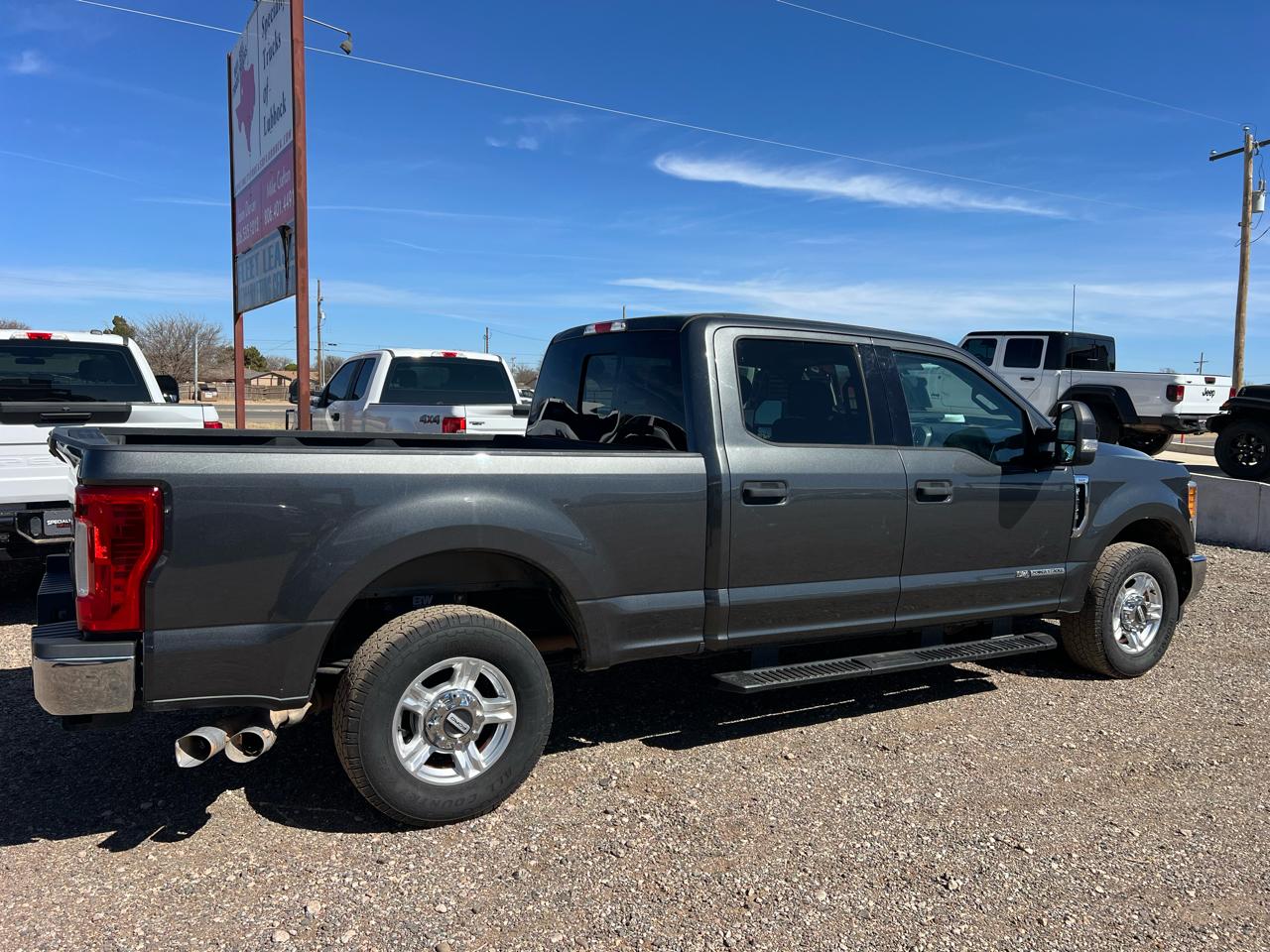 Ford F-250 SD XLT Crew Cab 2WD 2017