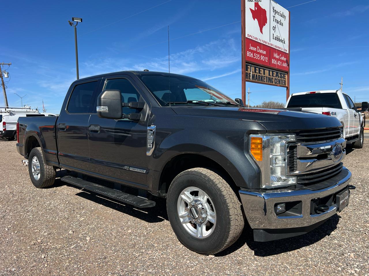 Ford F-250 SD XLT Crew Cab 2WD 2017