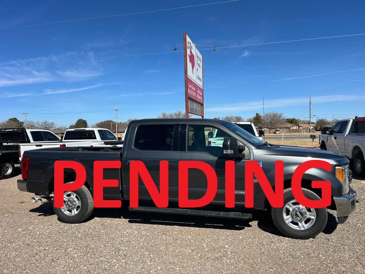 2017 Ford F-250 SD XLT Crew Cab 2WD