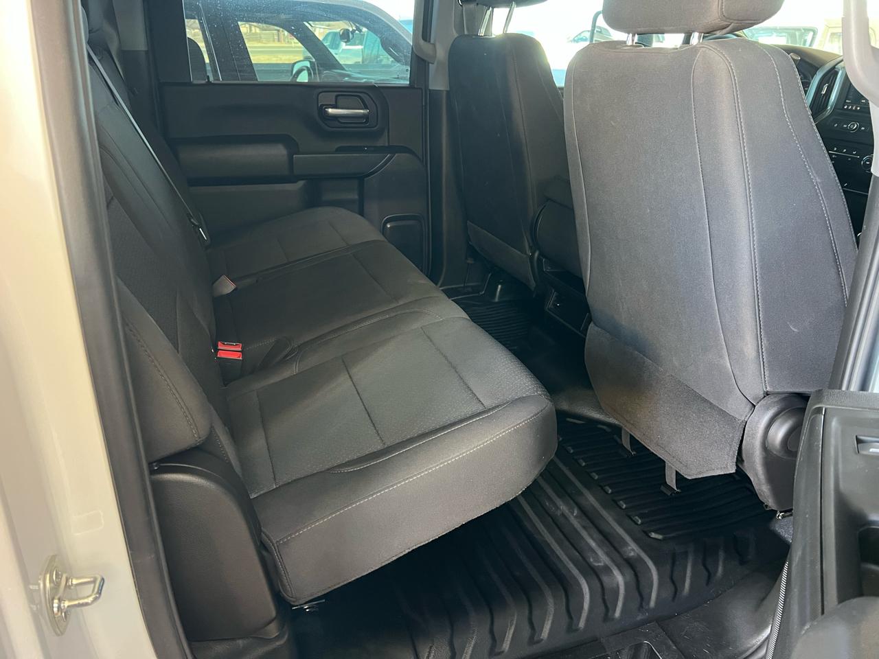 Chevrolet Silverado 3500HD Work Truck Crew Cab 4WD 2025