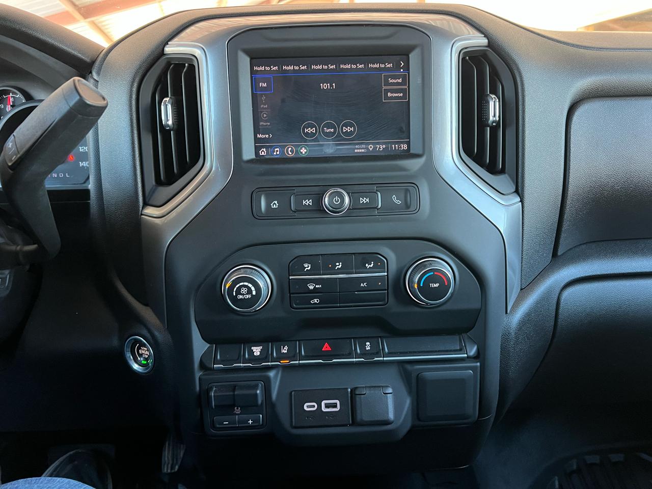 Chevrolet Silverado 3500HD Work Truck Crew Cab 4WD 2025