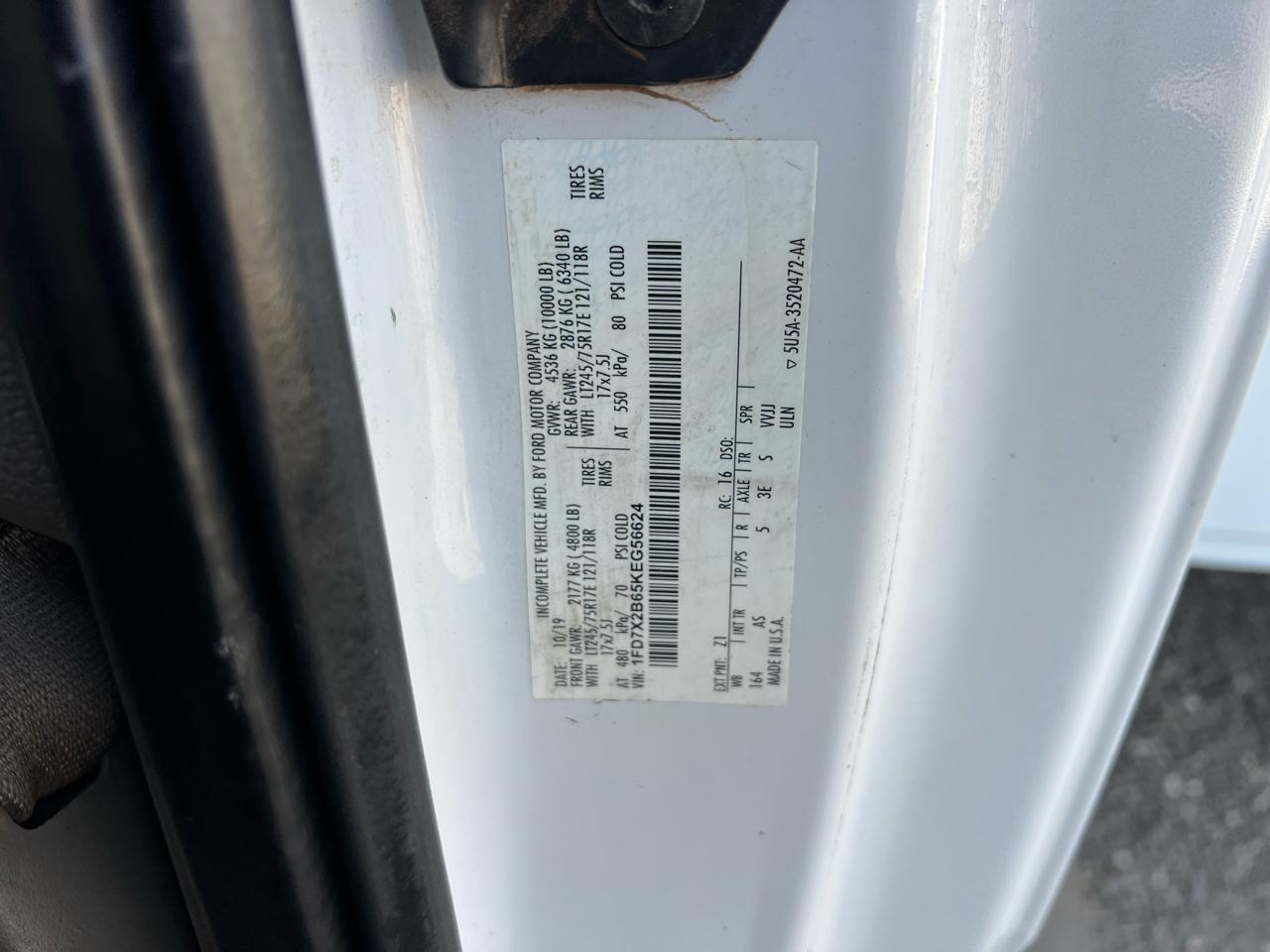 Ford F-250 SD XL SuperCab Long Bed 4WD 2019