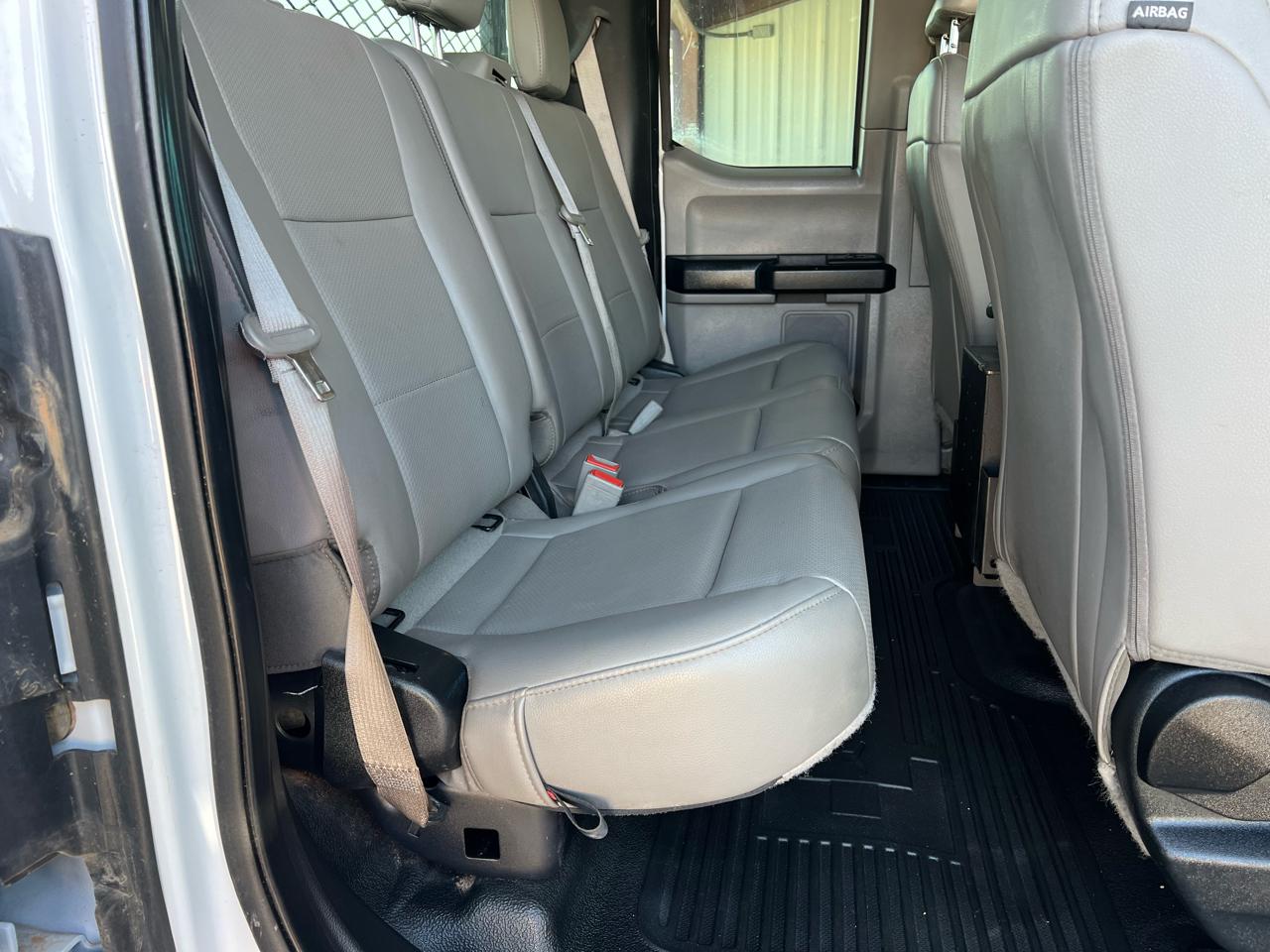 Ford F-250 SD XL SuperCab Long Bed 4WD 2019