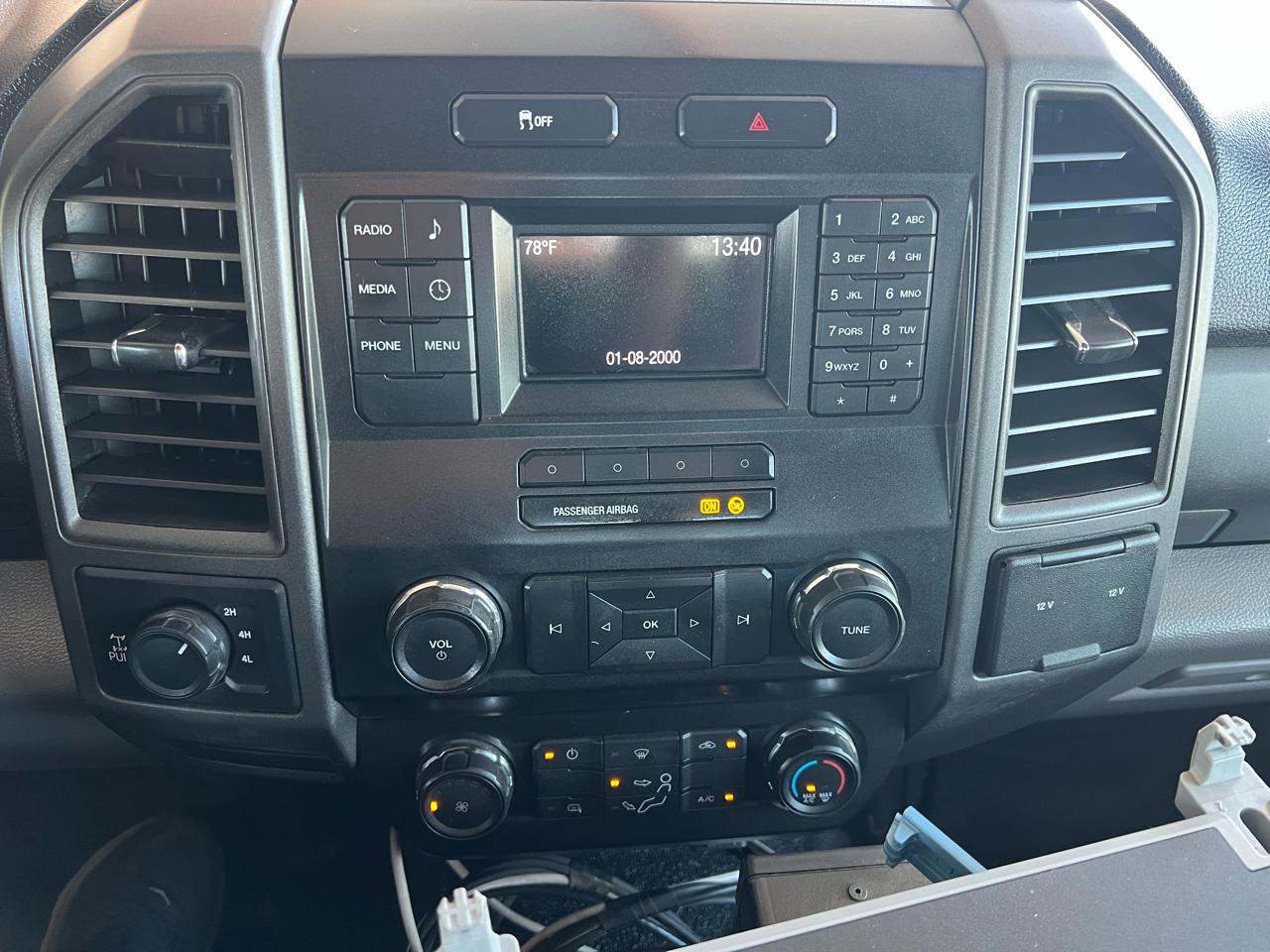 Ford F-250 SD XL SuperCab Long Bed 4WD 2019