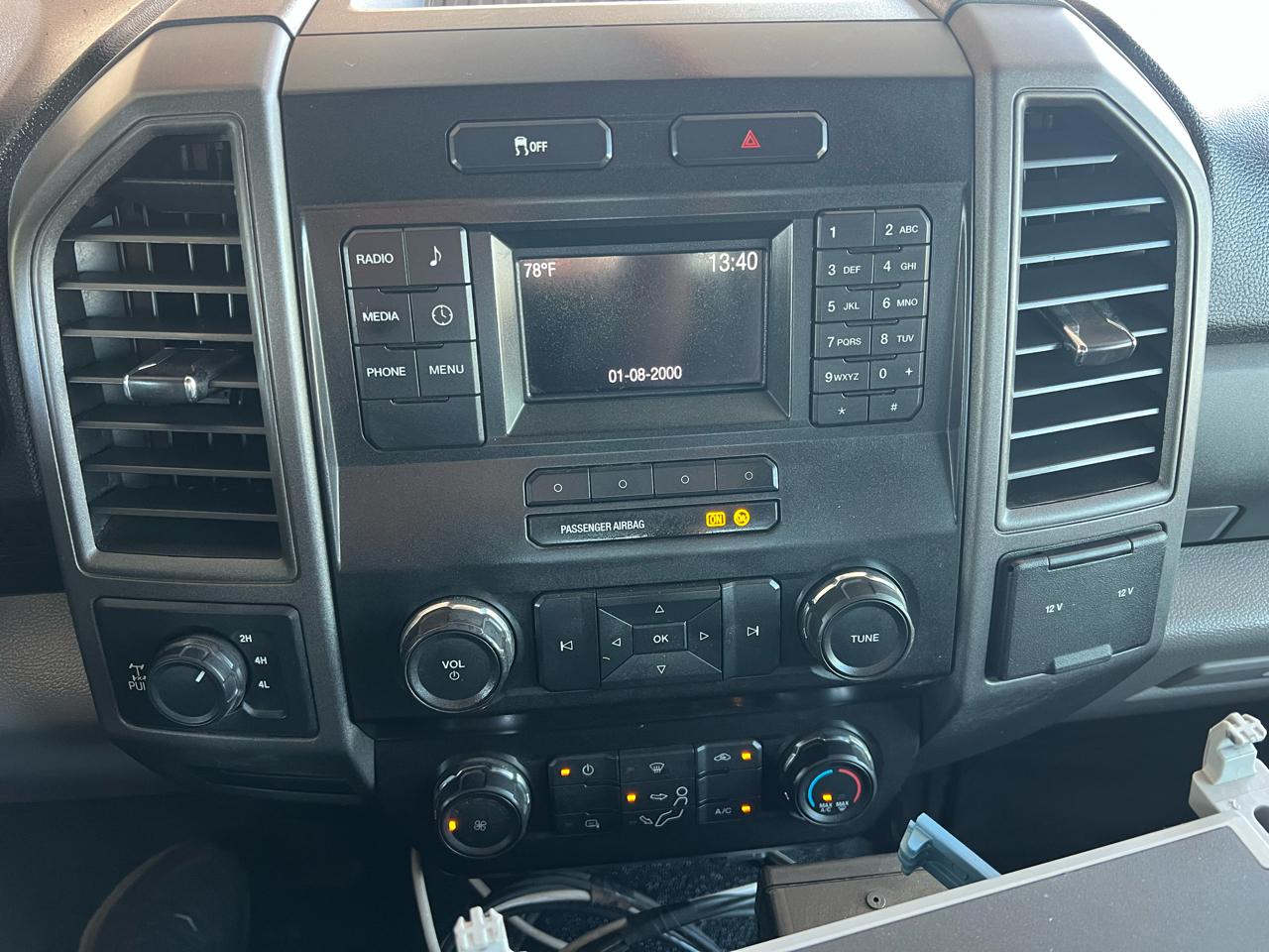 Ford F-250 SD XL SuperCab Long Bed 4WD 2019