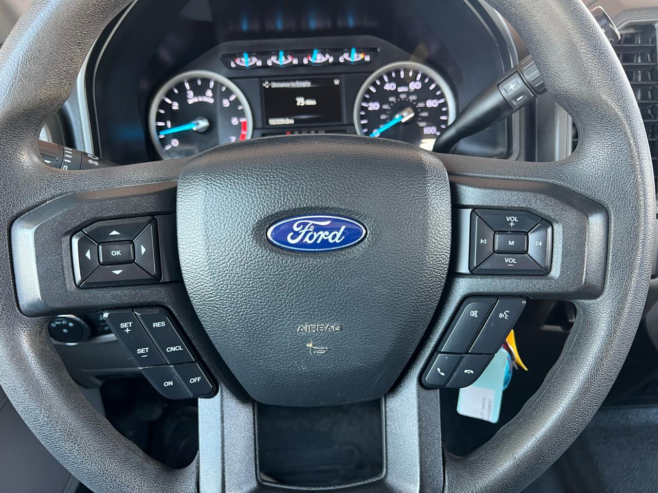 Ford F-350 SD XL SuperCab Long Bed 4WD 2022