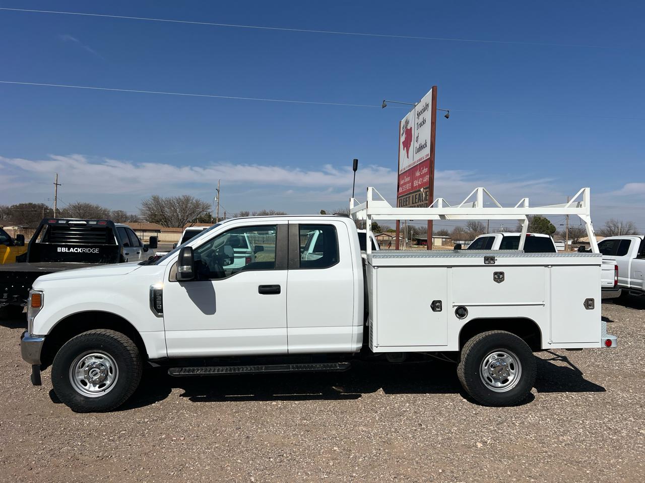 Ford F-350 SD XL SuperCab Long Bed 4WD 2022