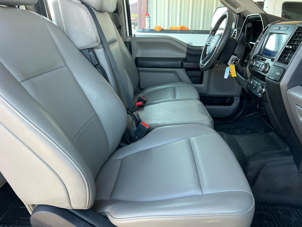 Ford F-350 SD XL SuperCab Long Bed 4WD 2022