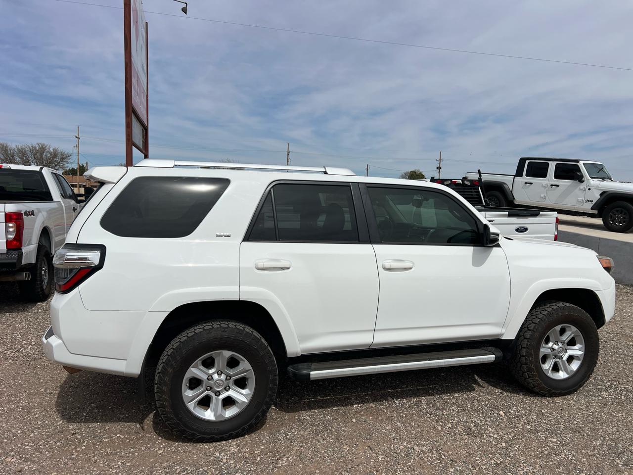 Toyota 4Runner SR5 4WD 2018