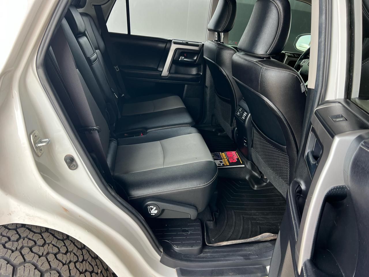 Toyota 4Runner SR5 4WD 2018