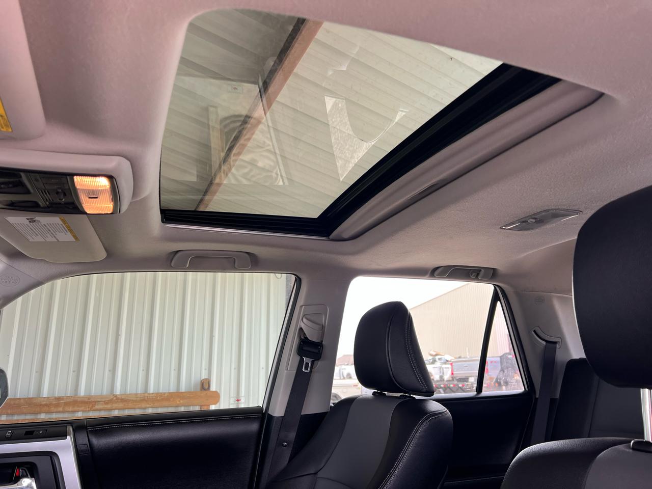 Toyota 4Runner SR5 4WD 2018