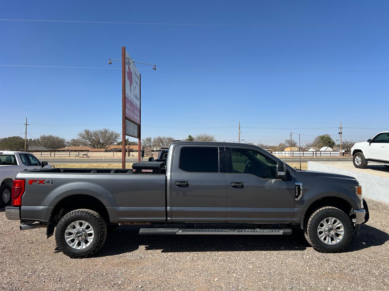 Ford F-250 SD XLT Crew Cab Long Bed 4WD 2022