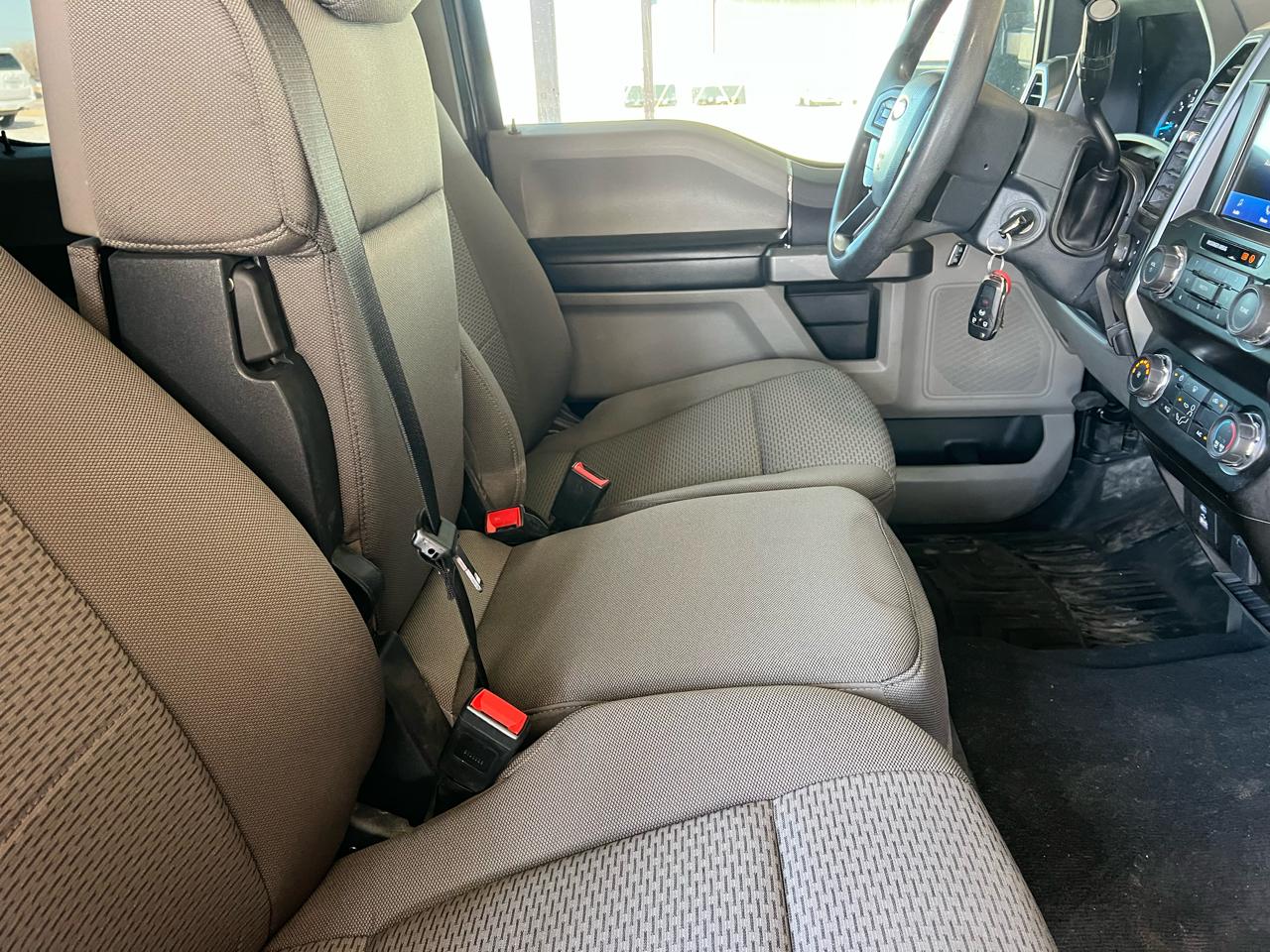 Ford F-250 SD XLT Crew Cab Long Bed 4WD 2022