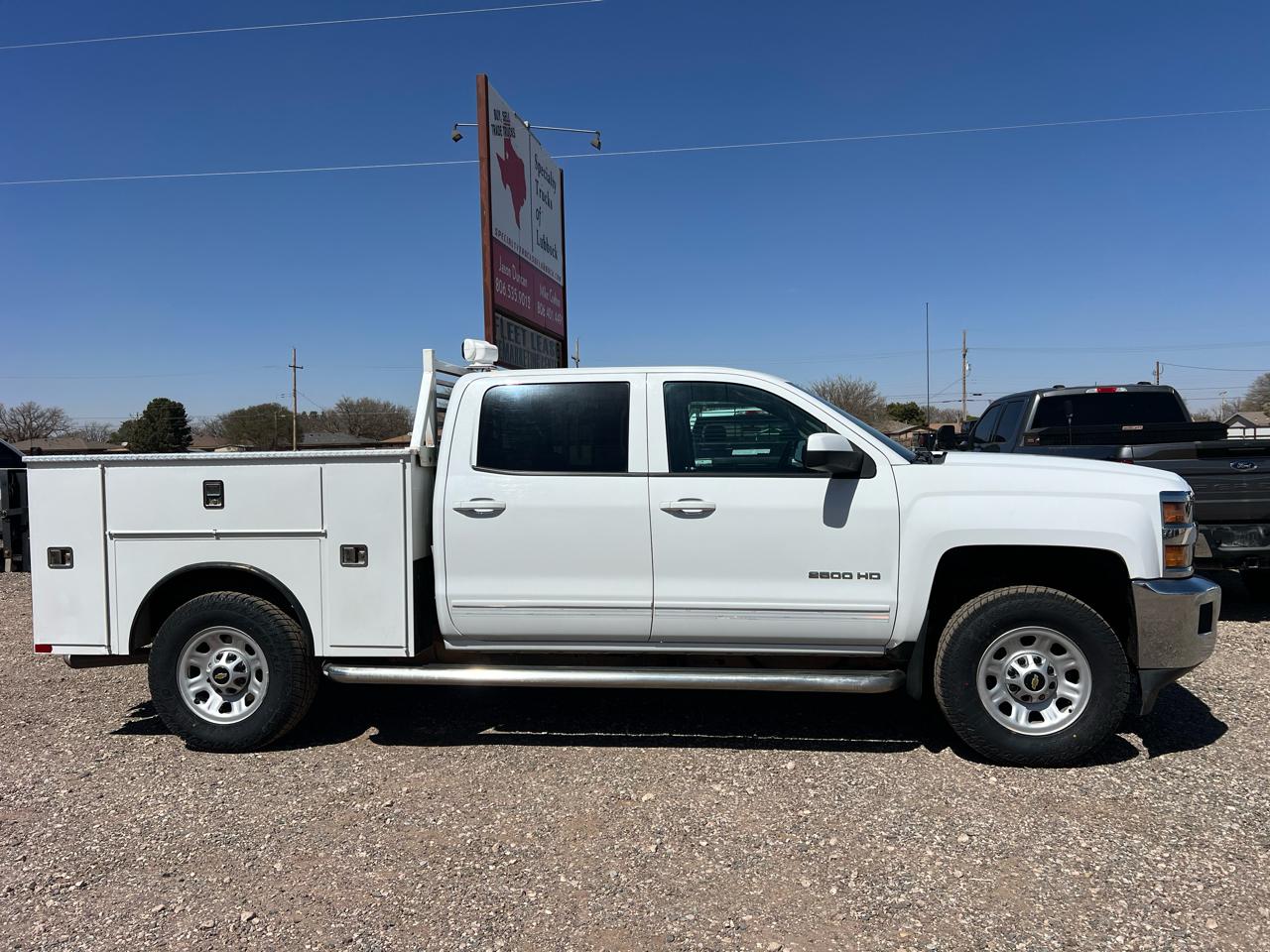Chevrolet Silverado 2500HD LT Crew Cab 4WD 2018