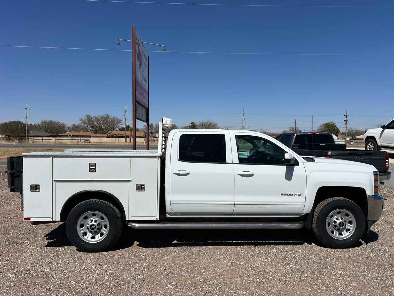 Chevrolet Silverado 2500HD LT Crew Cab 4WD 2018
