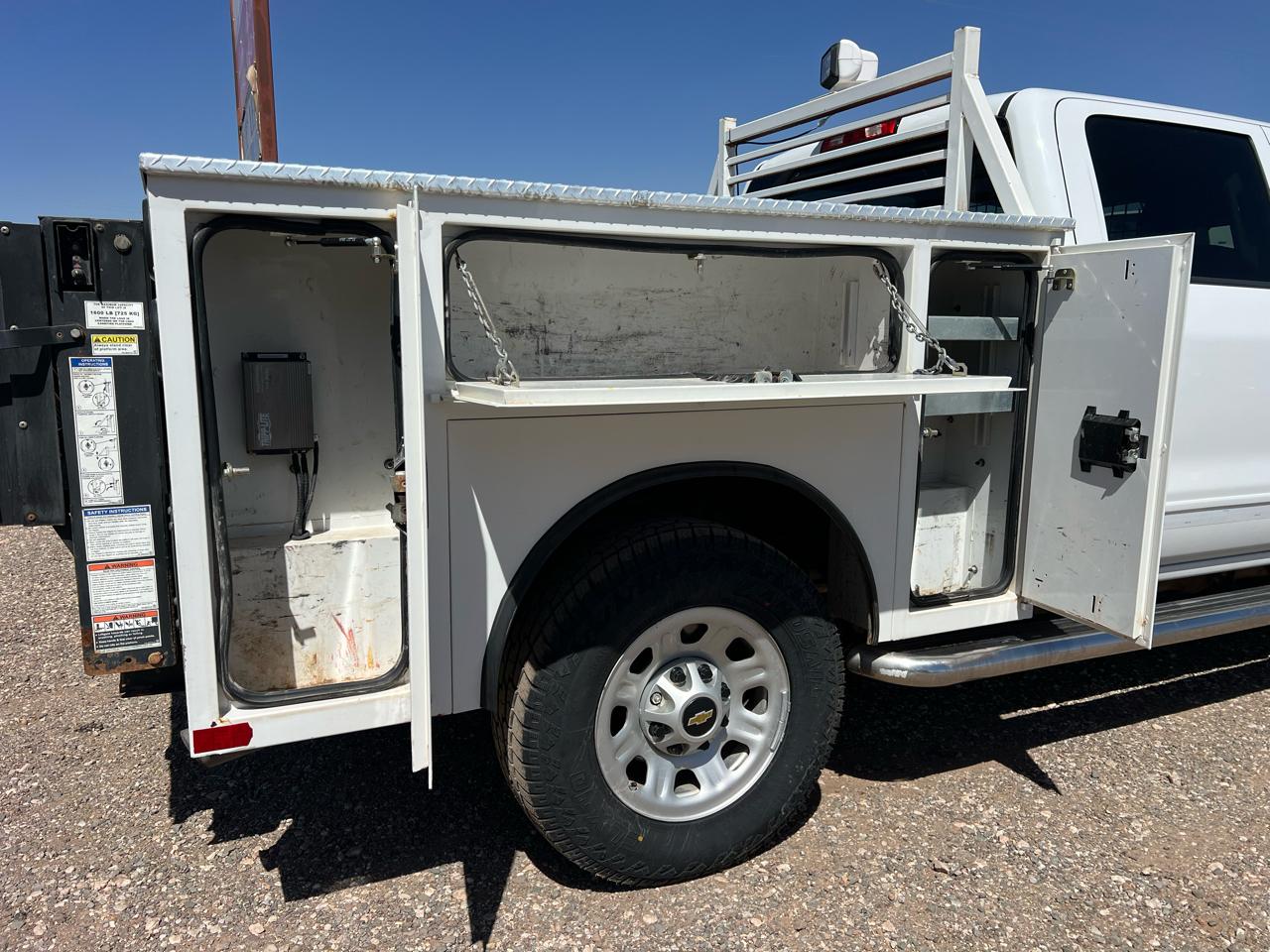 Chevrolet Silverado 2500HD LT Crew Cab 4WD 2018