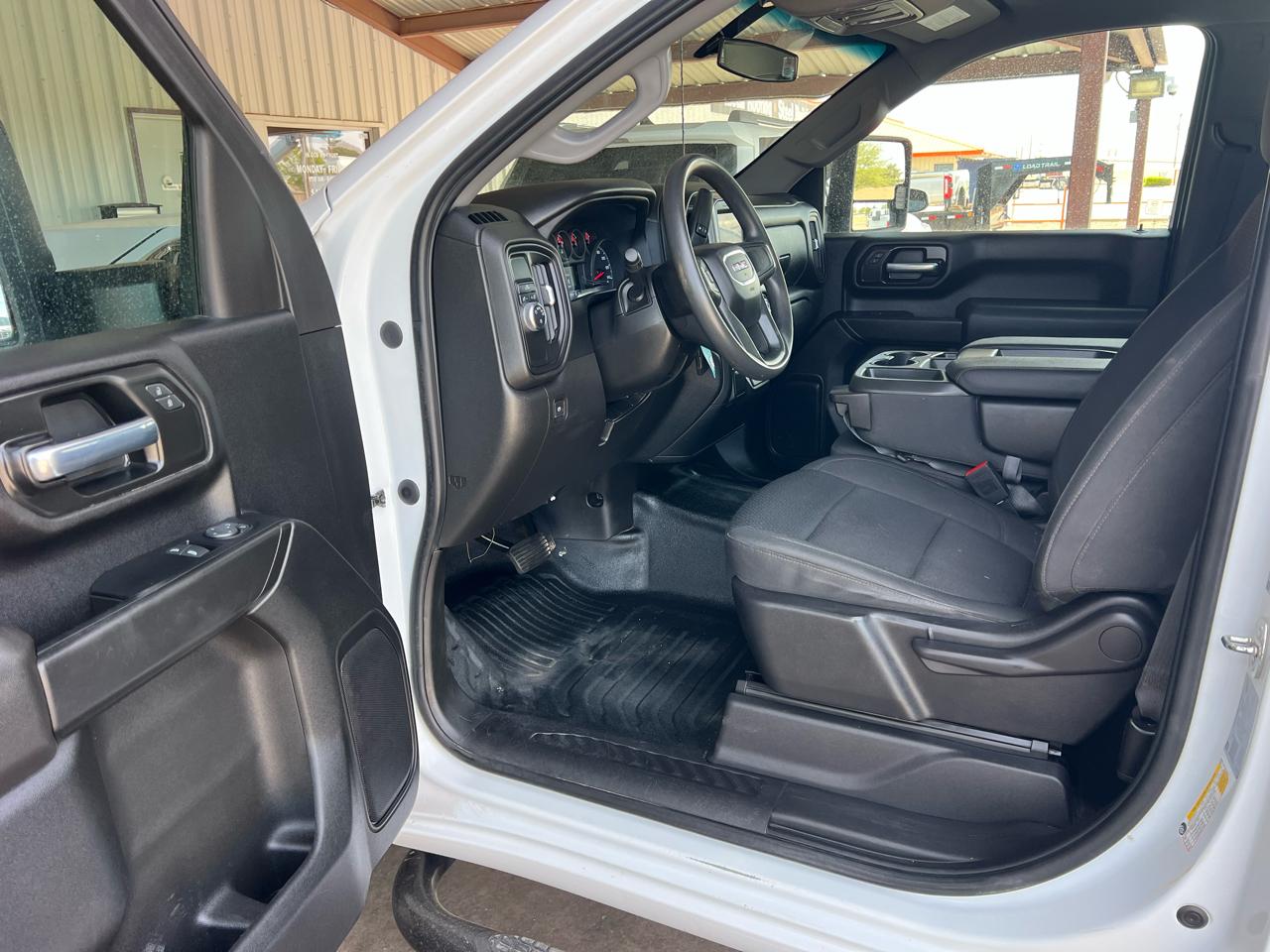 GMC Sierra 2500HD Pro Regular Cab 2WD 2023