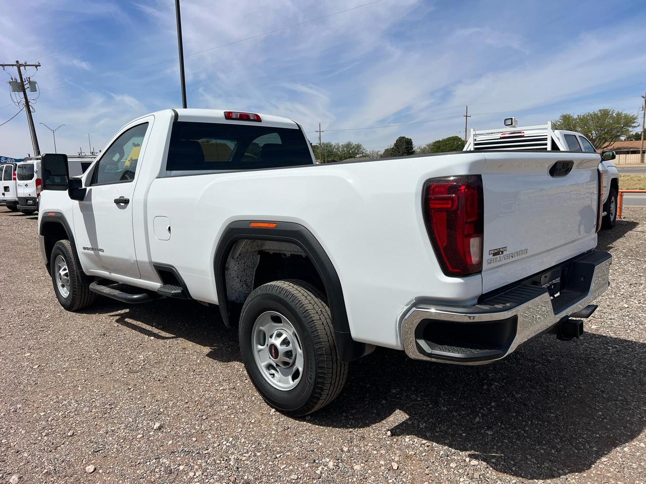GMC Sierra 2500HD Pro Regular Cab 2WD 2023