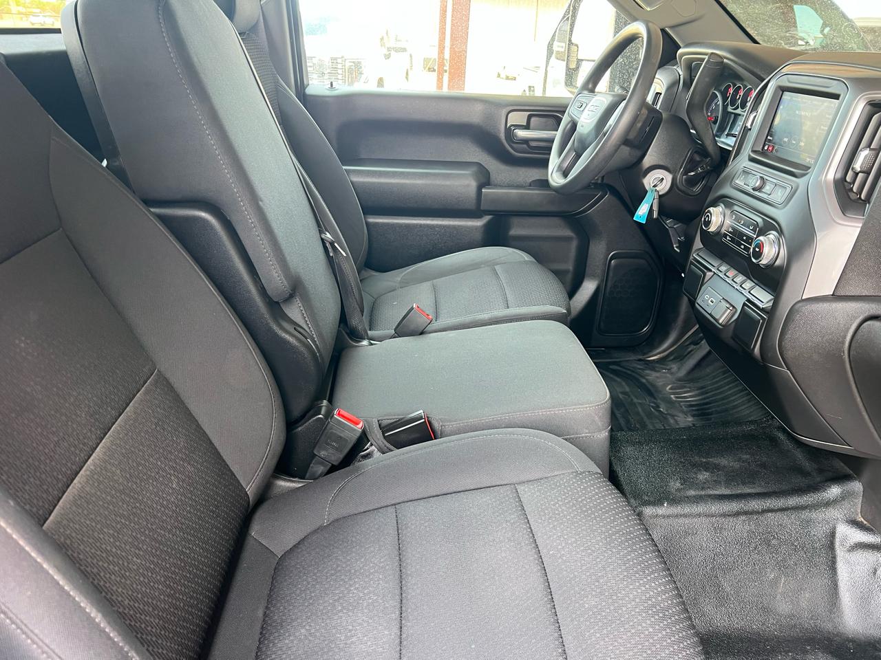 GMC Sierra 2500HD Pro Regular Cab 2WD 2023