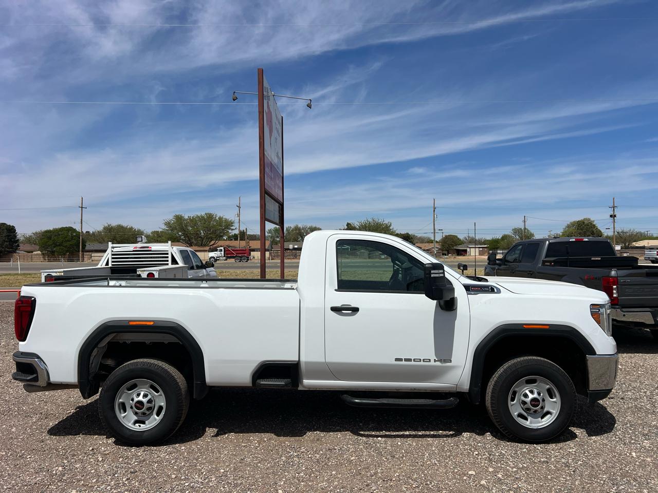 GMC Sierra 2500HD Pro Regular Cab 2WD 2023