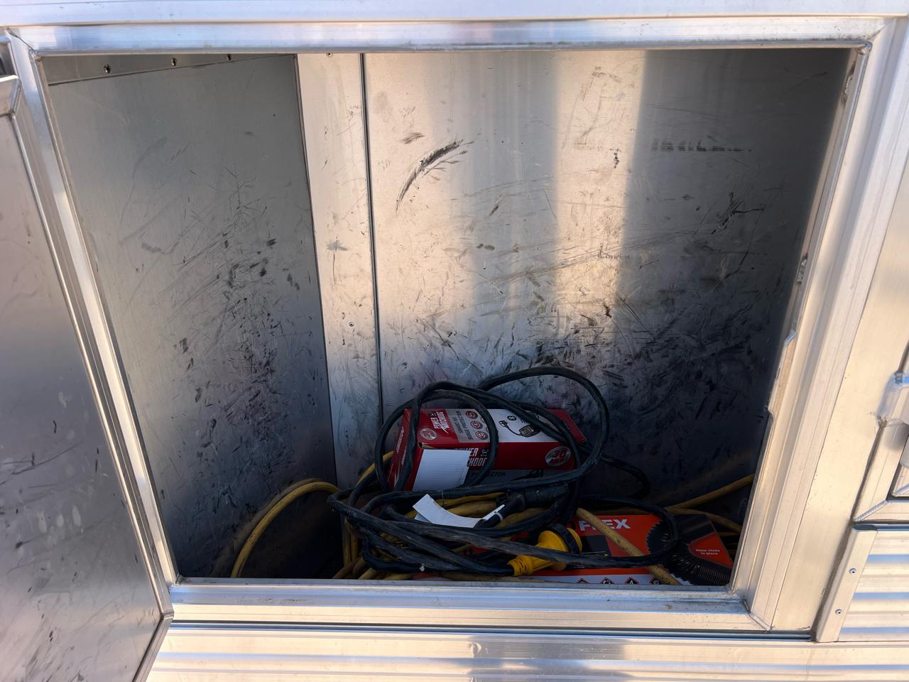 Elite Trailer Manufacturing Stock Trailer  2003