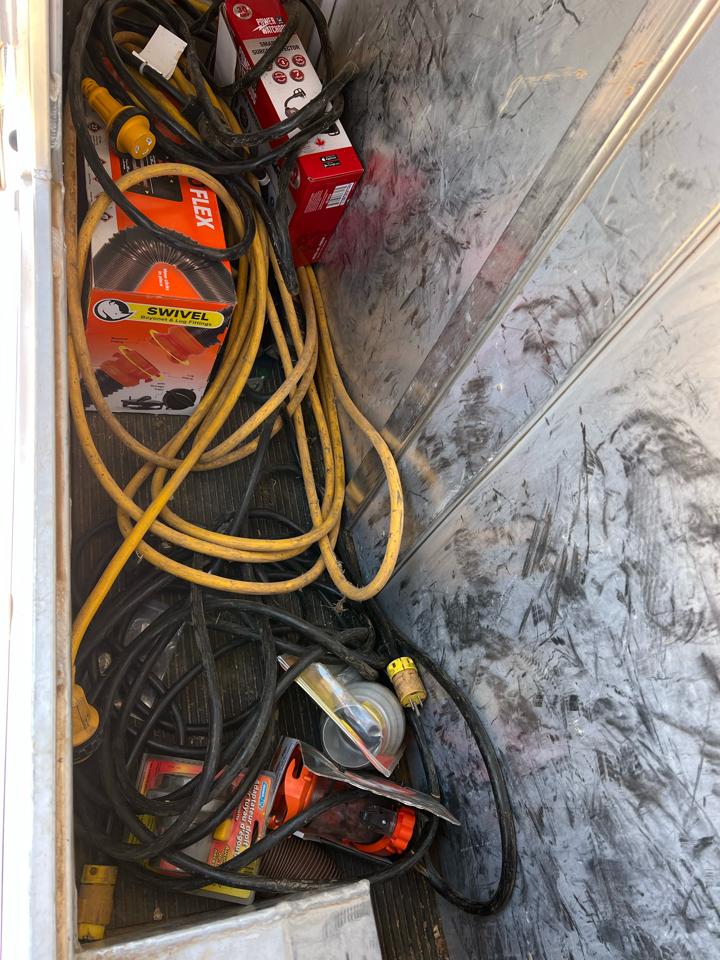 Elite Trailer Manufacturing Stock Trailer  2003