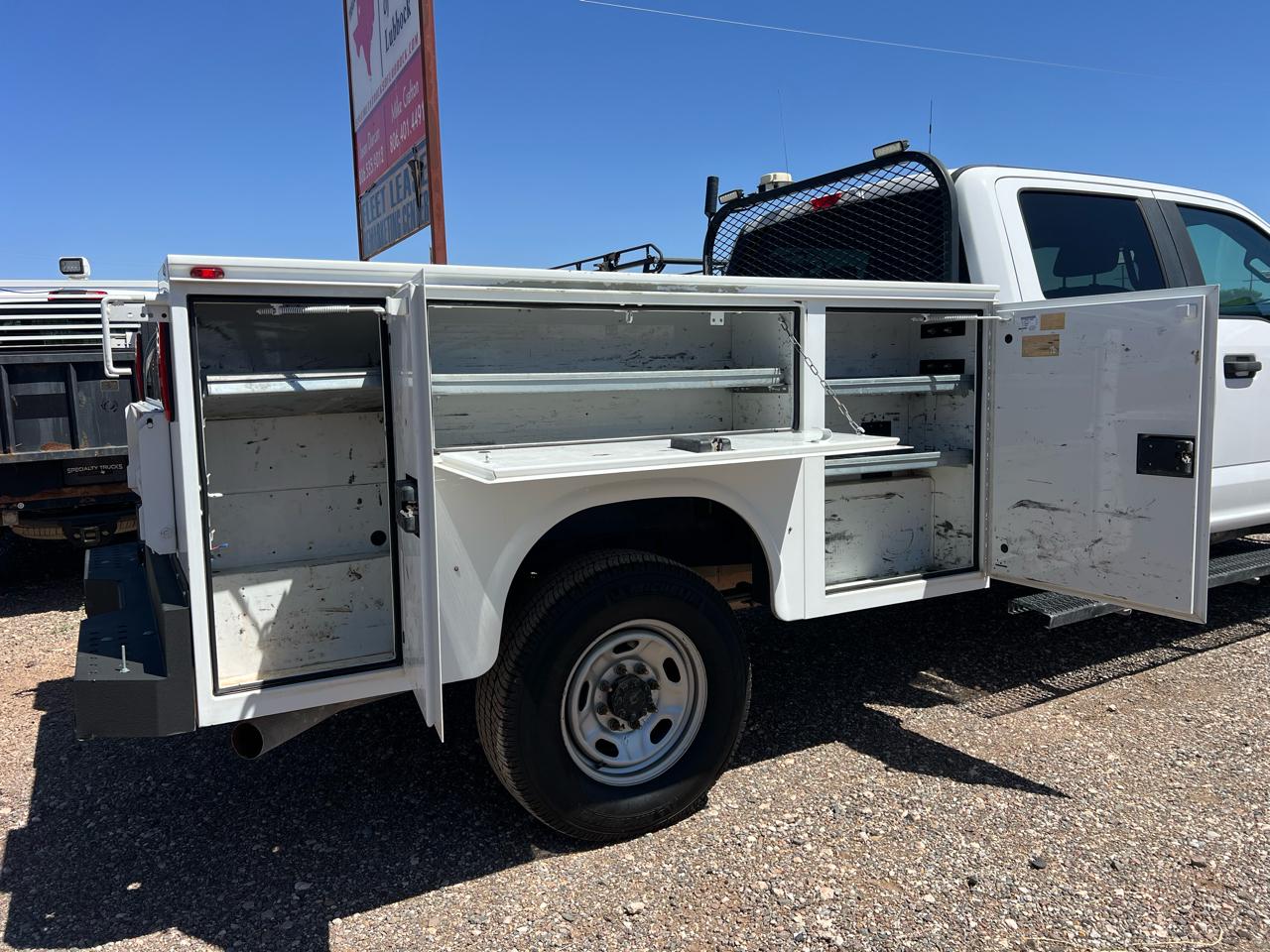 Ford F-250 SD XL Crew Cab Long Bed 4WD 2019