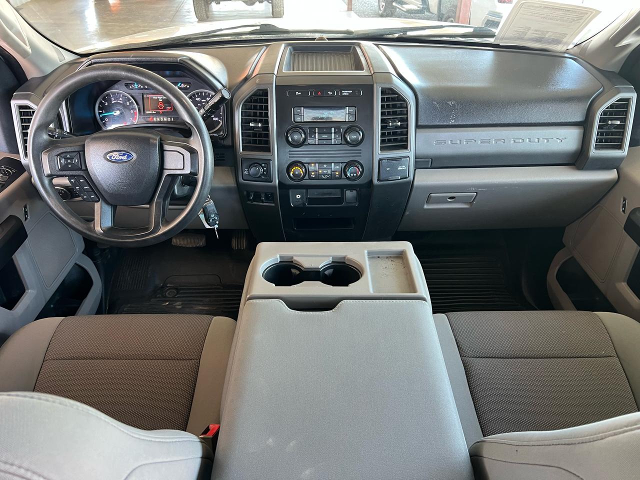 Ford F-250 SD XL Crew Cab Long Bed 4WD 2019