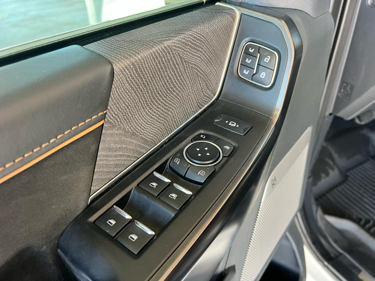 Ford F-150 Platinum SuperCrew 5.5-ft. Bed 4WD 2021