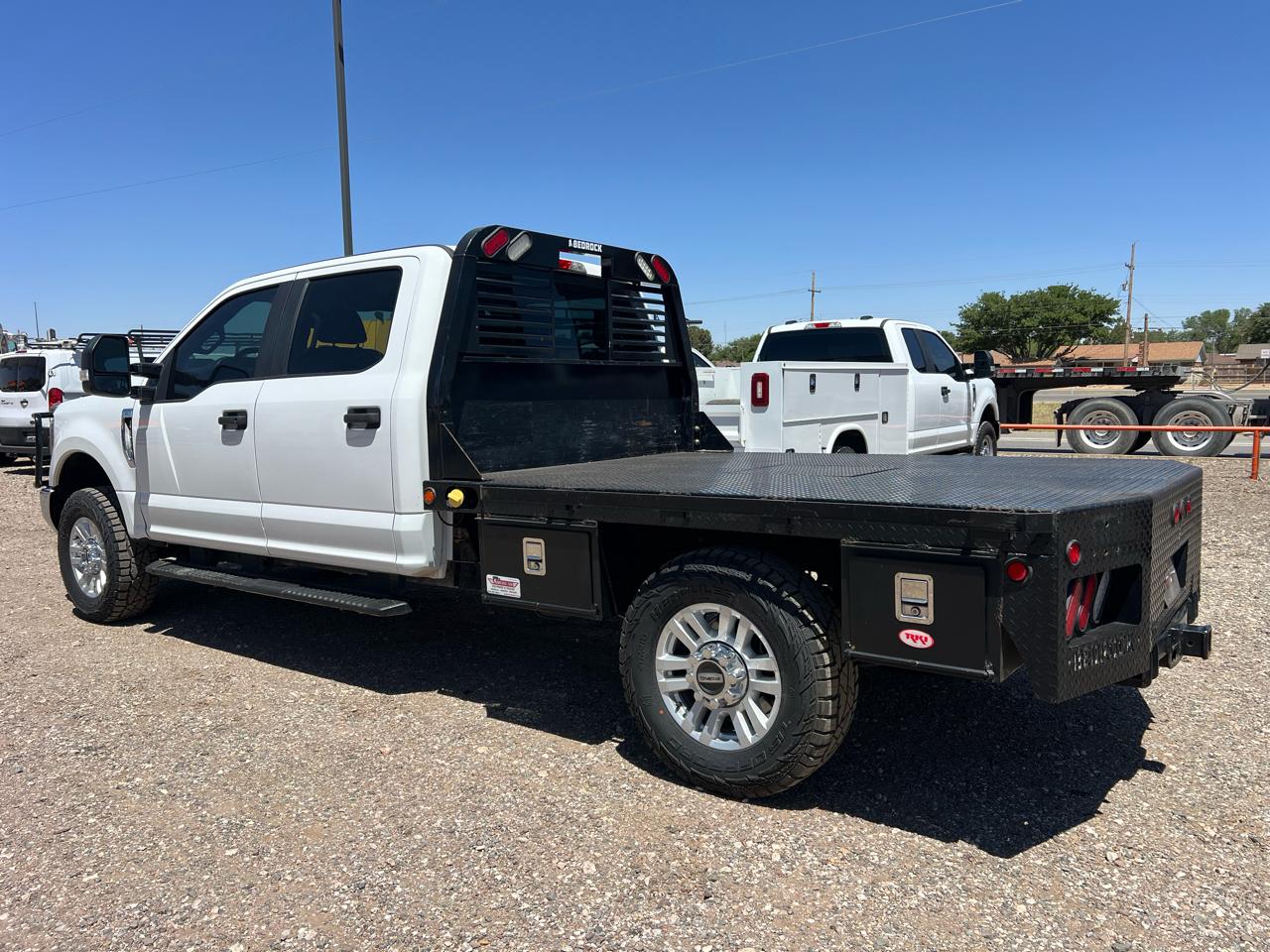 Ford F-250 SD XL Crew Cab Long Bed 4WD 2019