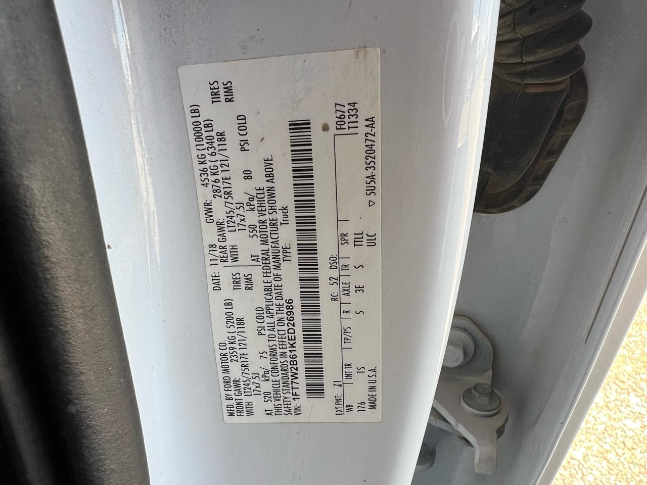 Ford F-250 SD XL Crew Cab Long Bed 4WD 2019