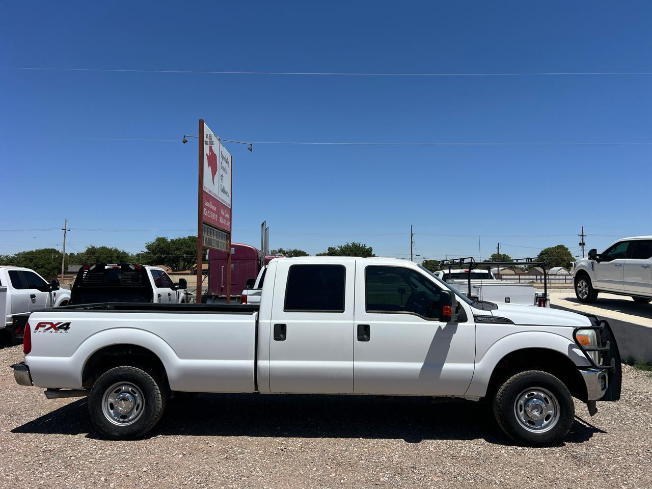 Ford F-250 SD XL Crew Cab Long Bed 4WD 2015