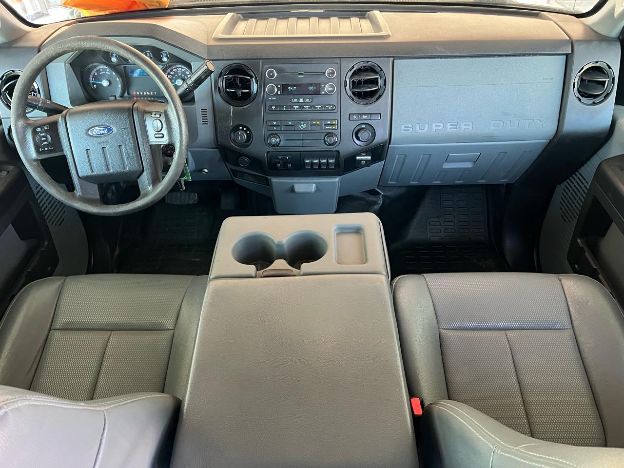 Ford F-250 SD XL Crew Cab Long Bed 4WD 2015