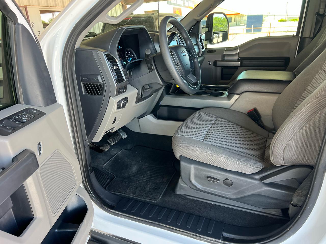 Ford F-350 SD XLT Crew Cab Long Bed 4WD 2022
