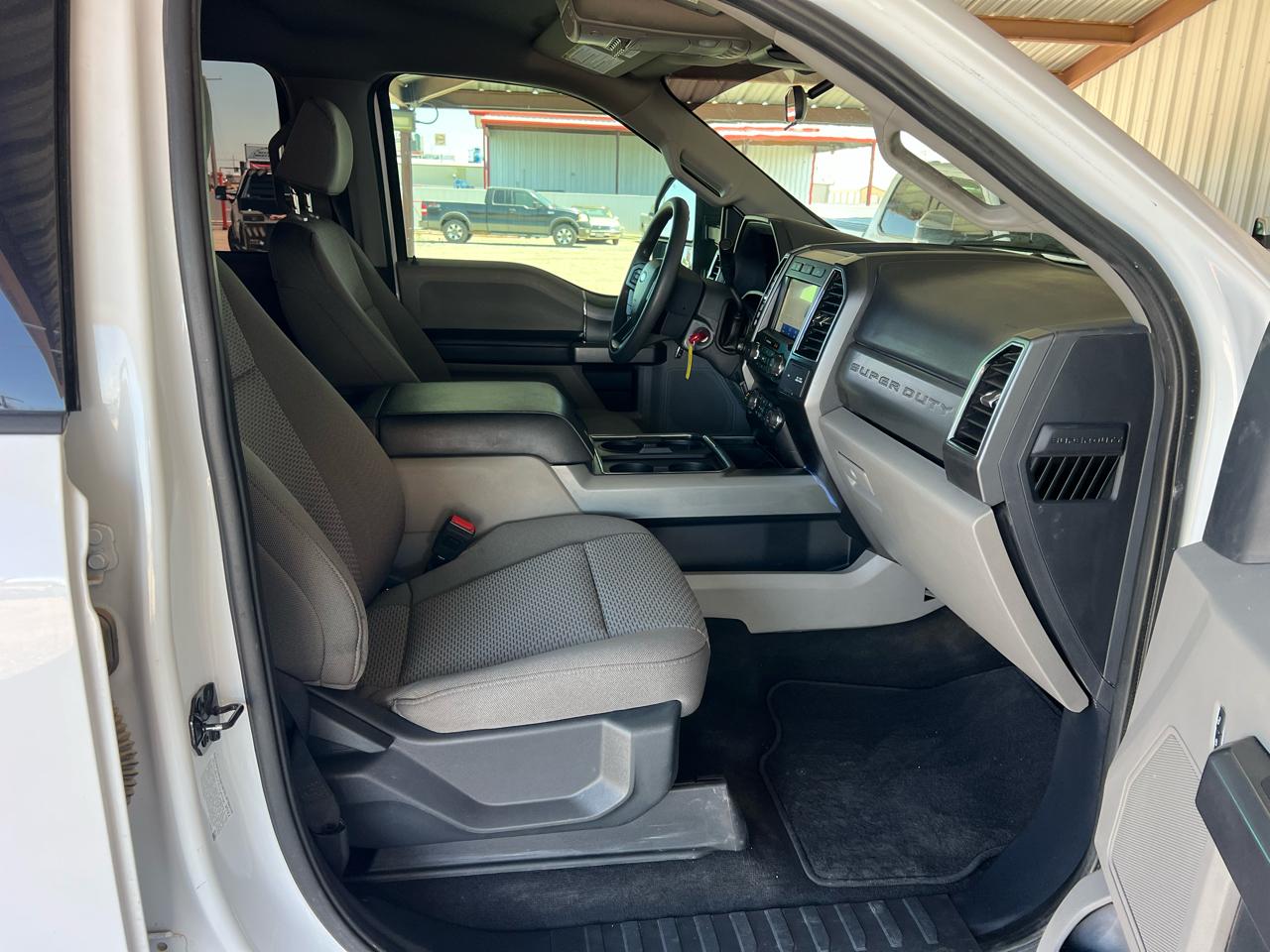 Ford F-350 SD XLT Crew Cab Long Bed 4WD 2022