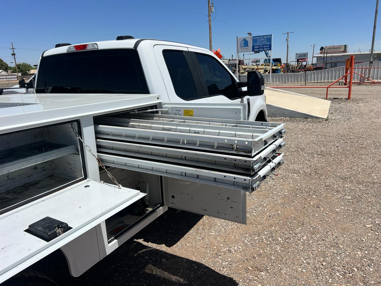 Ford F-350 SD XL SuperCab Long Bed 4WD 2022