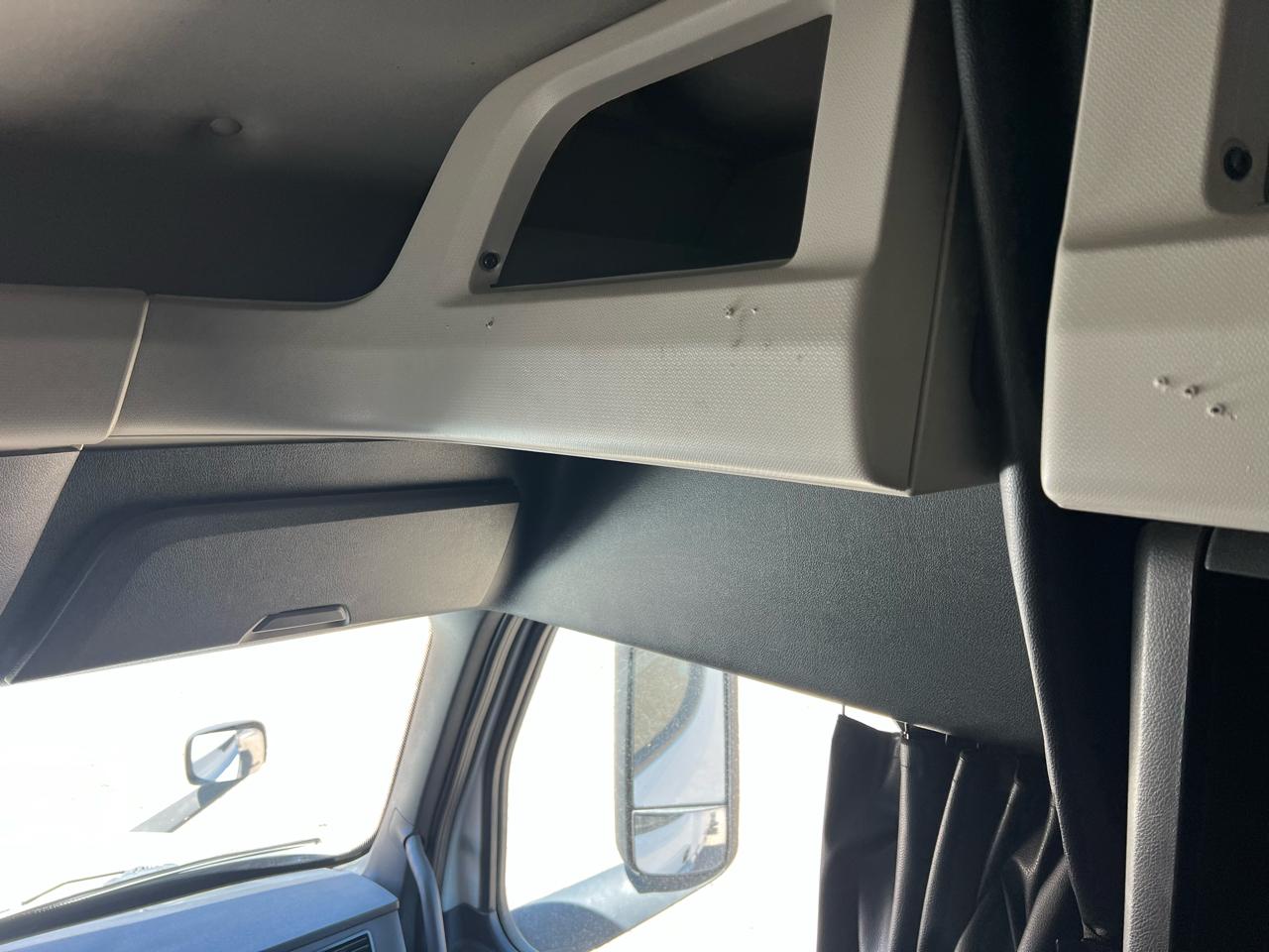Freightliner Cascadia  2020