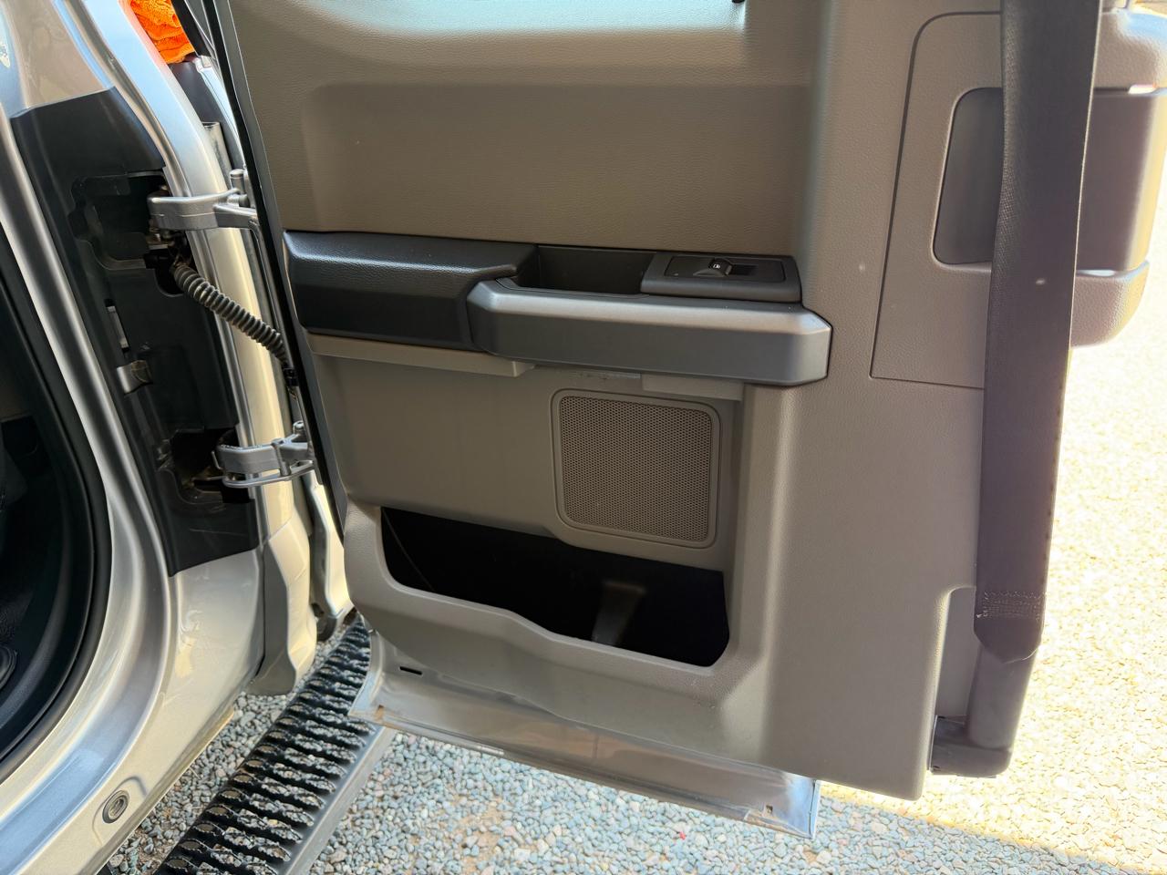 Ford F-250 SD XLT SuperCab 4WD 2022