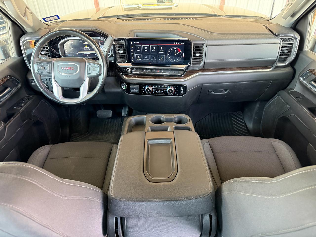 GMC Sierra 3500HD SLE Crew Cab 4WD 2024