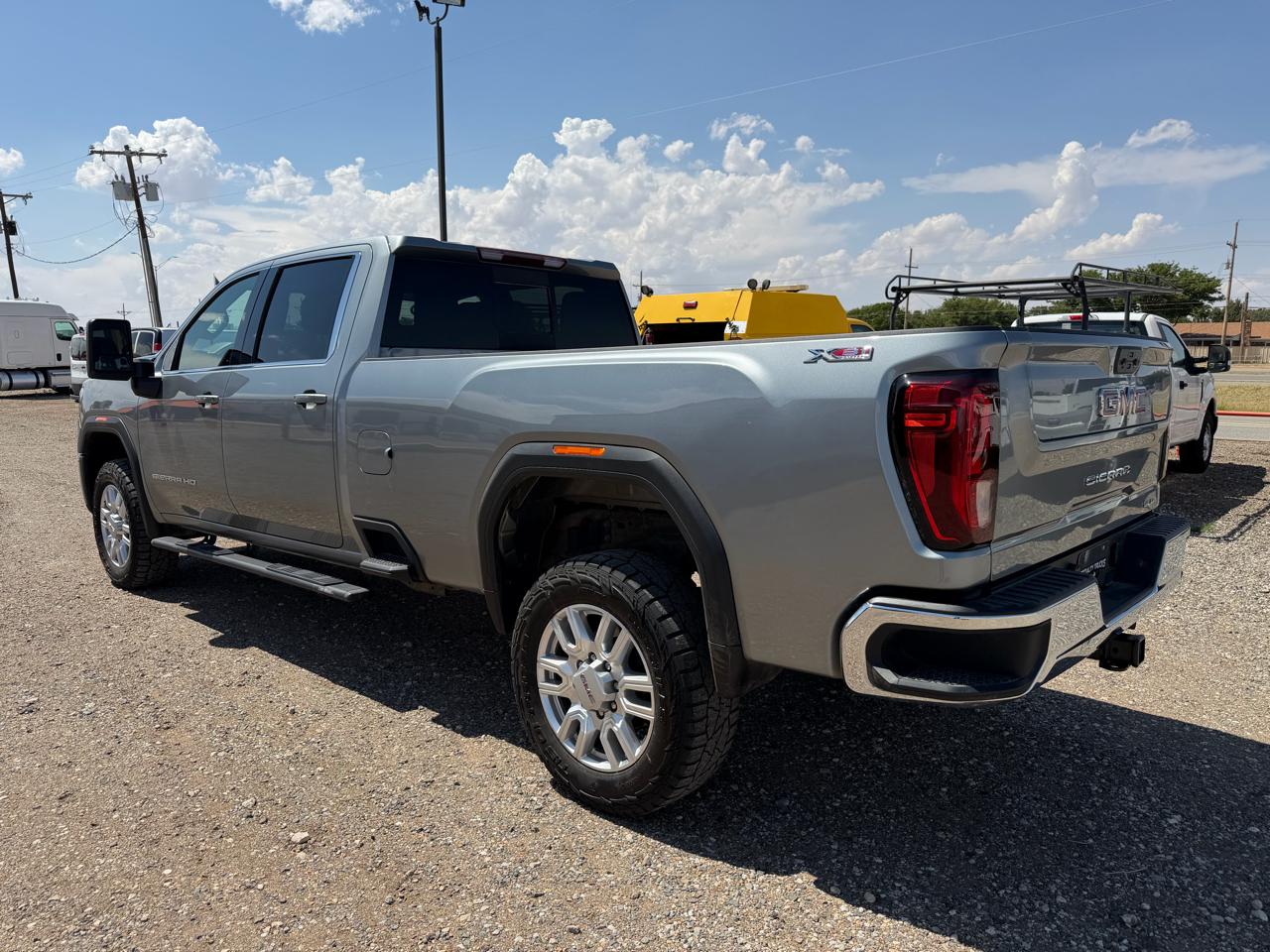 GMC Sierra 3500HD SLE Crew Cab 4WD 2024