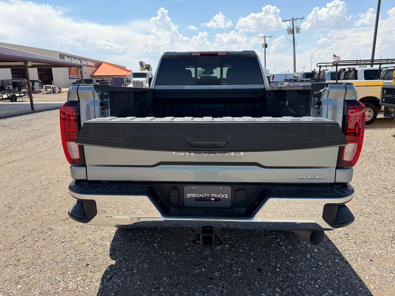 GMC Sierra 3500HD SLE Crew Cab 4WD 2024