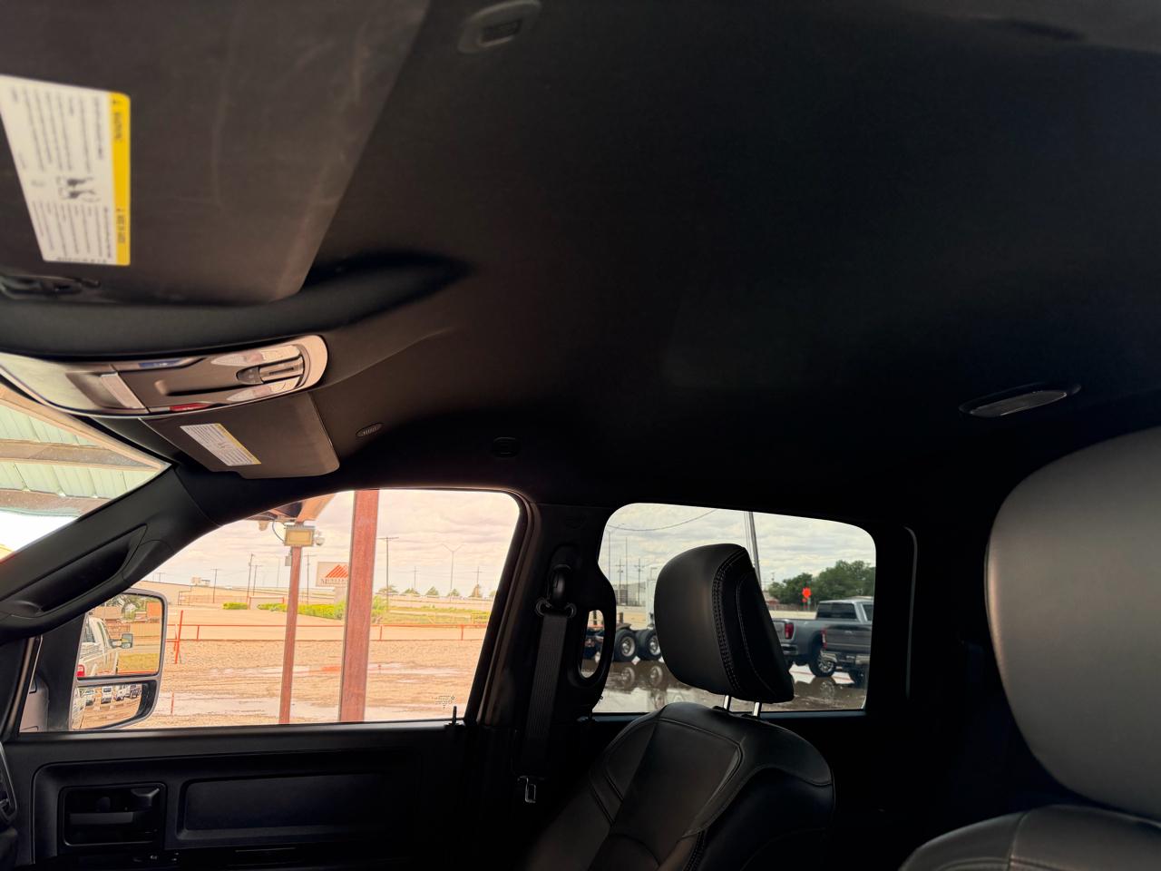 RAM 2500 Tradesman Crew Cab SWB 4WD 2023